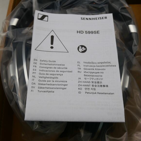 NEW Sennheiser HD 599 SE Open Back EarCup Wired Headphones Black 508697 - Picture 11 of 14